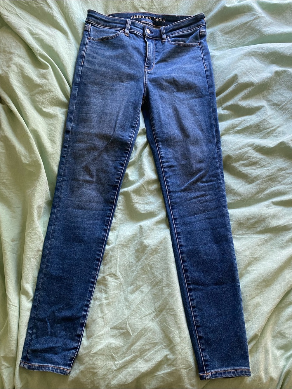 NWOT American Eagle Outfitters Curvy Women's Dark Blue Skinny Jeans